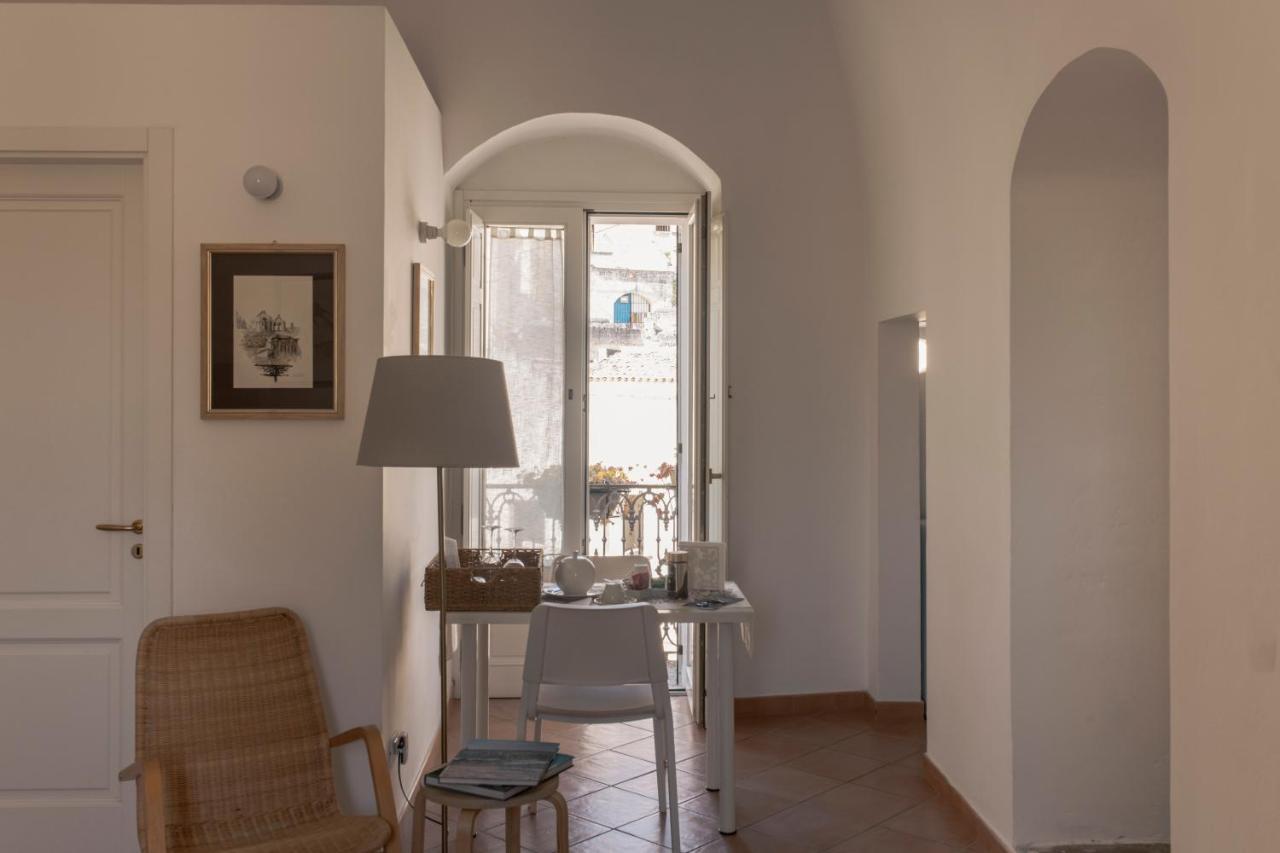 Il Vicinato, Casa Vacanza Immersa Nel Cuore Dei Sassi Matera Luaran gambar